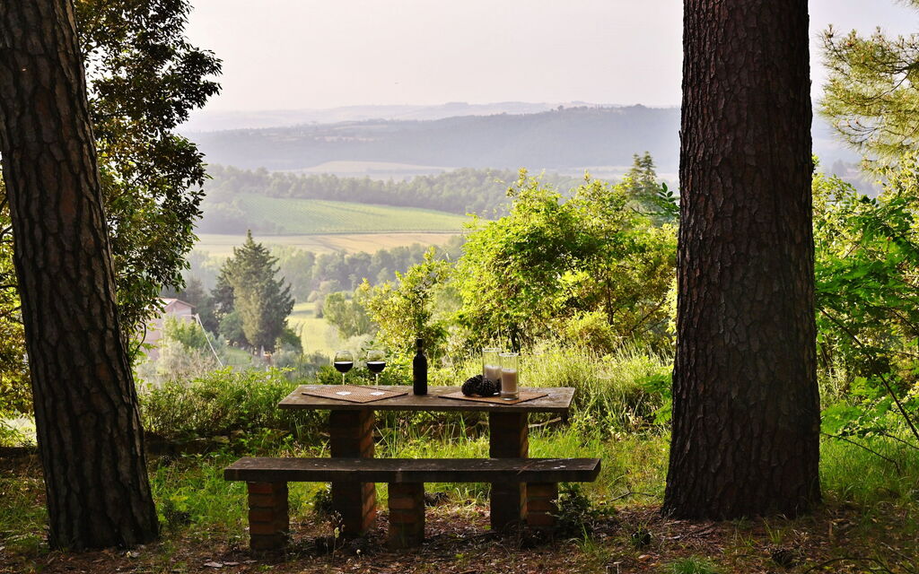 Casale Il Rondò, Private Pool, Città della Pieve: Autumn, Garden, Spring, Summer