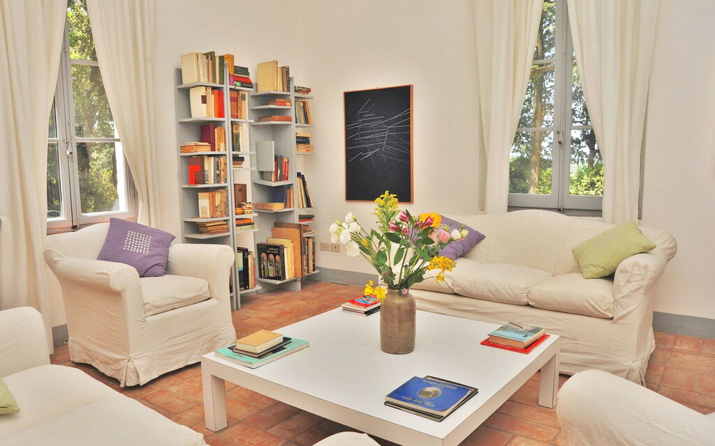 Casale Il Rondò, Private Pool, Città della Pieve: Autumn, Living Room, Spring, Summer