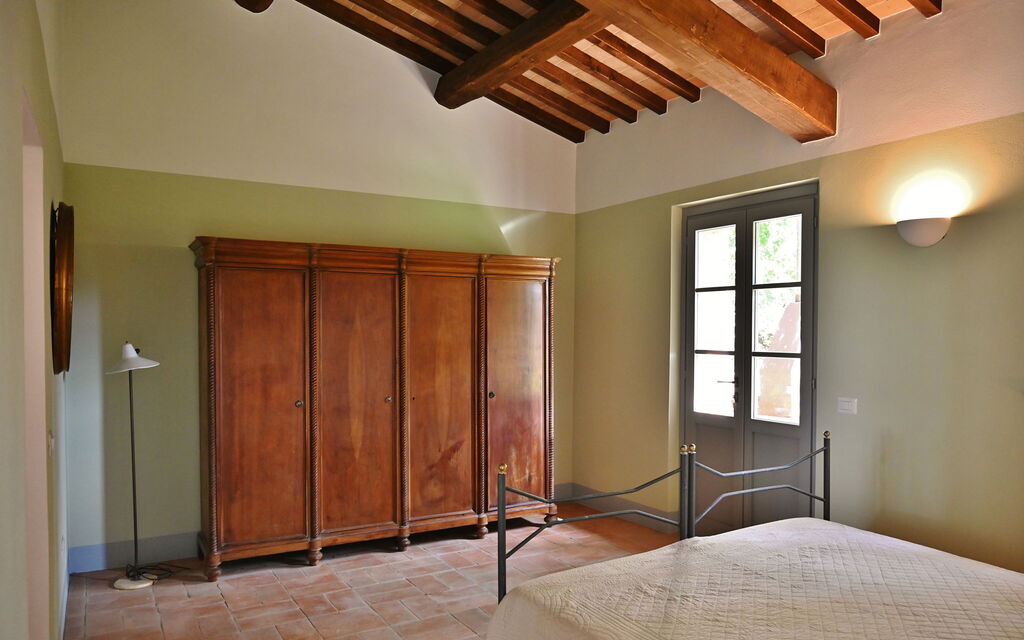Casale Il Rondò, Private Pool, Città della Pieve: Autumn, Bedroom, Spring, Summer