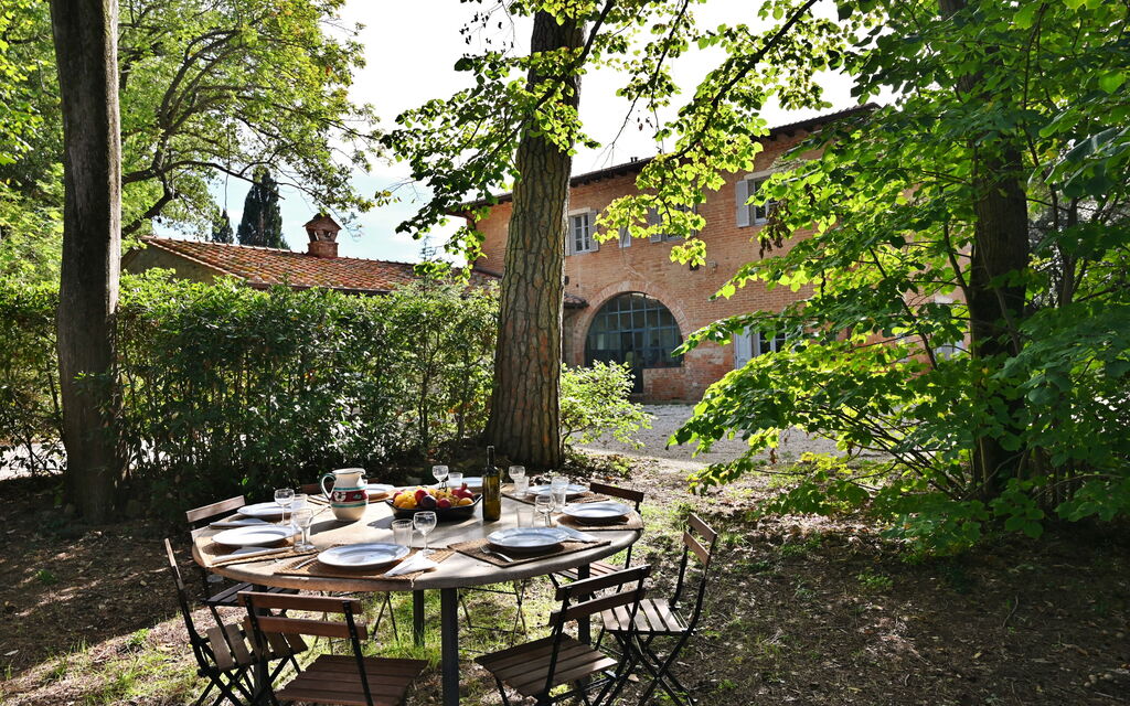Casale Il Rondò, Private Pool, Città della Pieve: Autumn, Garden, Spring, Summer