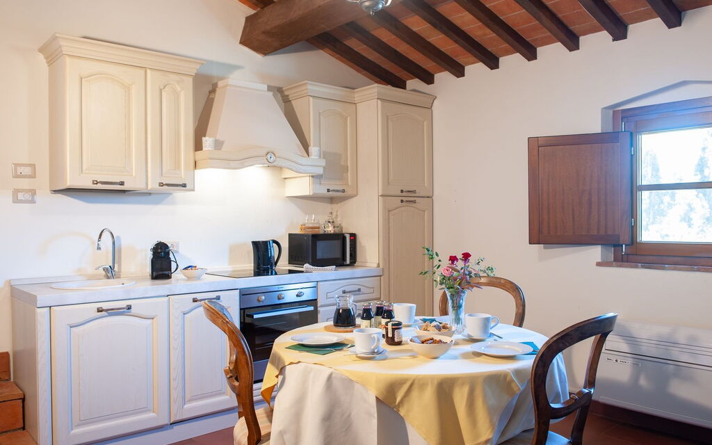 Villa Mandorli, Pool, Wifi, Peccioli: Autumn, Kitchen, Spring, Summer