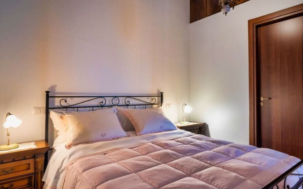 Villa Mandorli, Pool, Wifi, Peccioli: Autumn, Bedroom, Spring, Summer