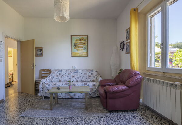 La Torre sul Ponte, Seaview, Garden: Autumn, Living Room, Spring, Summer