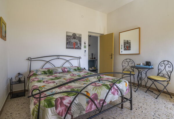 La Torre sul Ponte, Seaview, Garden: Autumn, Bedroom, Spring, Summer