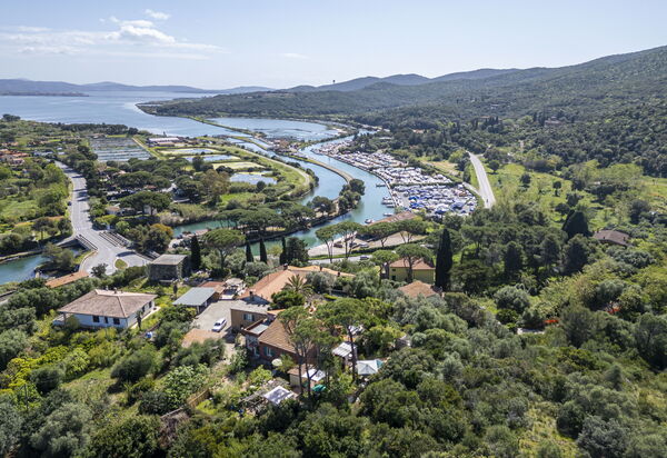 La Torre sul Ponte, Seaview, Garden: Autumn, Scenic View, Spring, Summer
