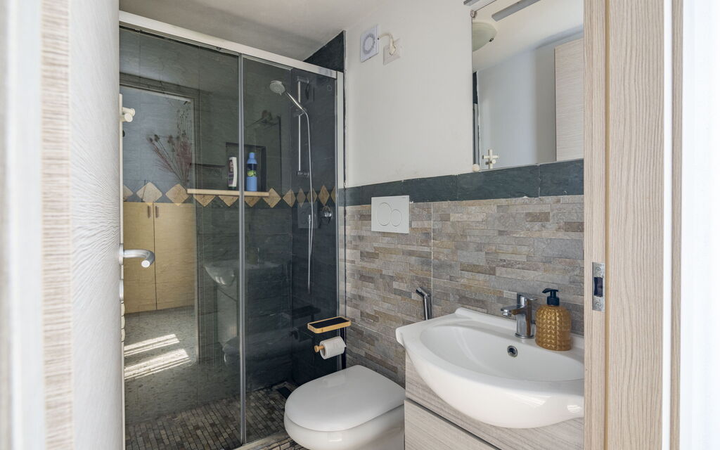 La Torre sul Ponte, Seaview, Garden: Autunno, Bagno, Estate, Primavera