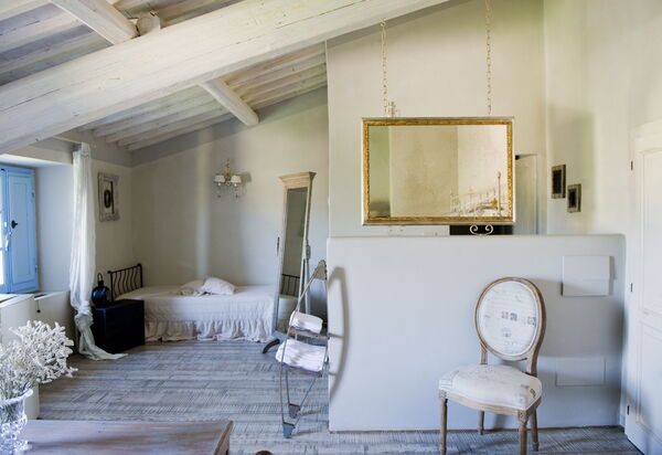 Le Tre Virtù Luxury Relais, Private Pool, Mugello: Autunno, Camera da letto, Estate, Primavera