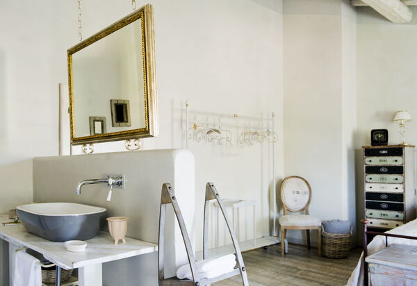 Le Tre Virtù Luxury Relais, Private Pool, Mugello: Autunno, Bagno, Estate, Primavera