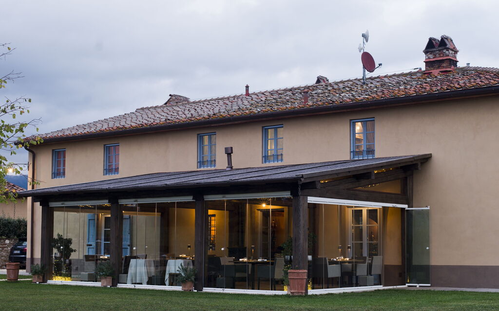 Le Tre Virtù Luxury Relais, Private Pool, Mugello: Autumn, Balcony / Terrace / Patio, Spring, Summer