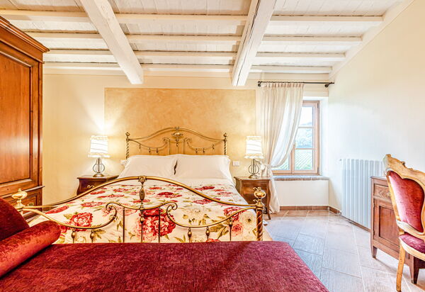 Villa la Cerbaina: First Floor