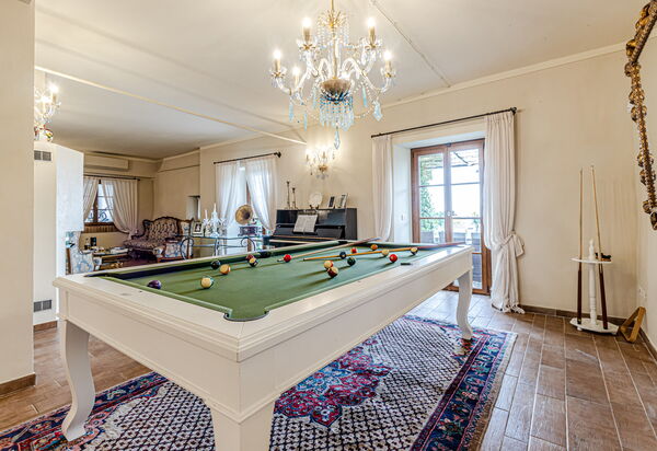 Villa la Cerbaina: Sala da pranzo, Soggiorno