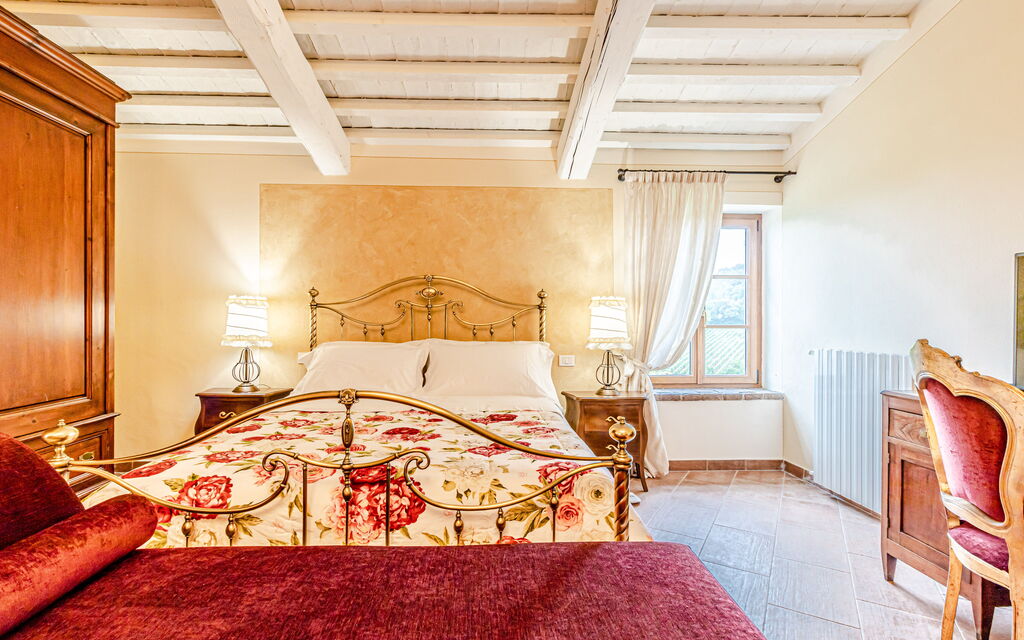 Villa la Cerbaina: First Floor