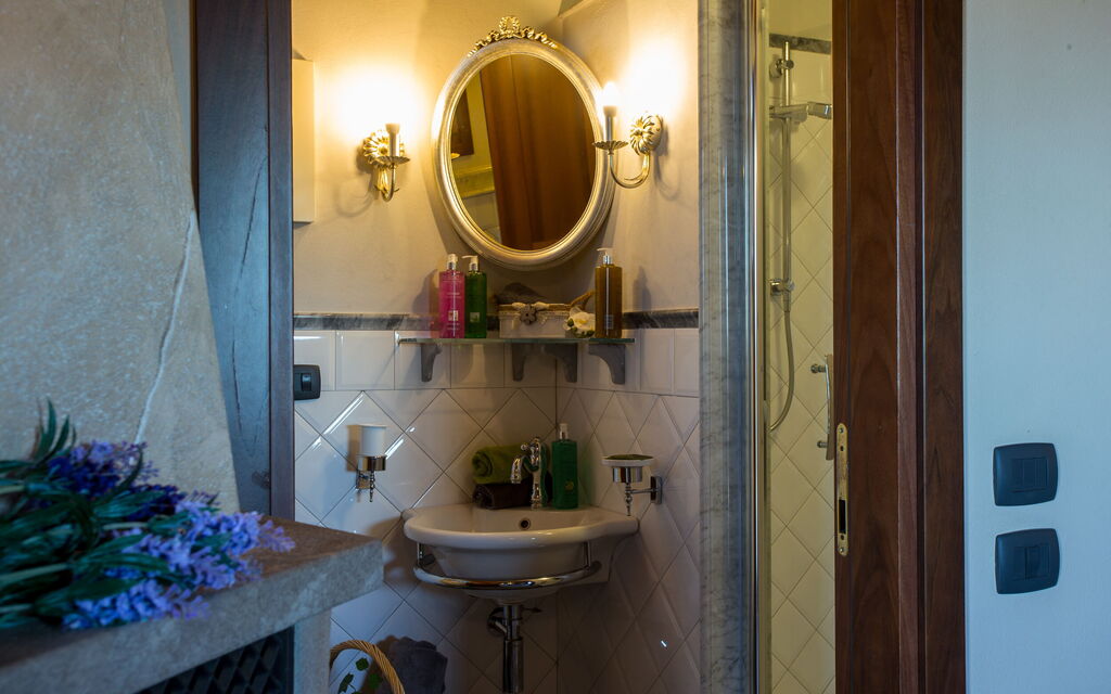 Villa Francesca: Bathroom