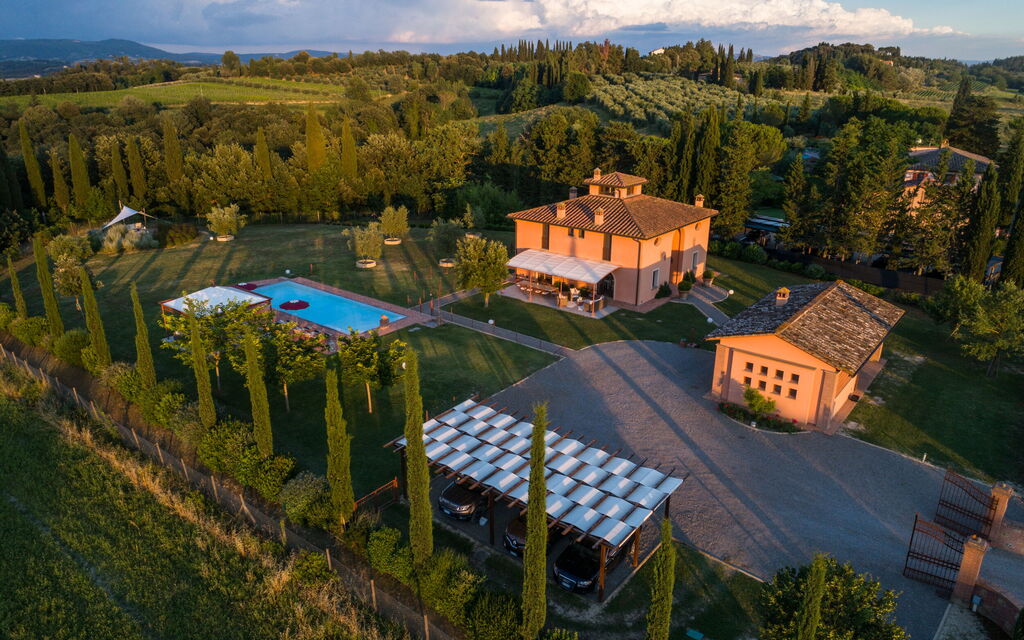 Villa Francesca: Building Exterior, Garden, Pool