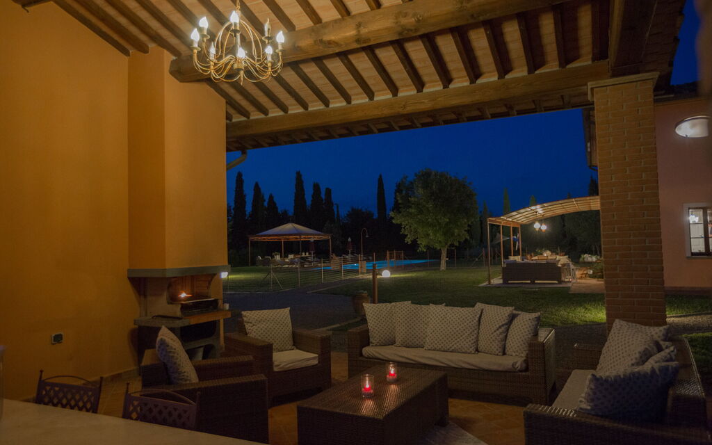 Villa Francesca: Building Exterior