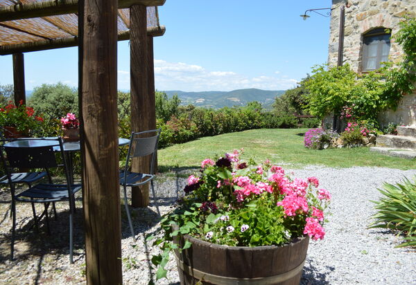 Agriturismo Bellavista, Private Pool, Val D'Orcia: Autumn, Garden, Spring, Summer