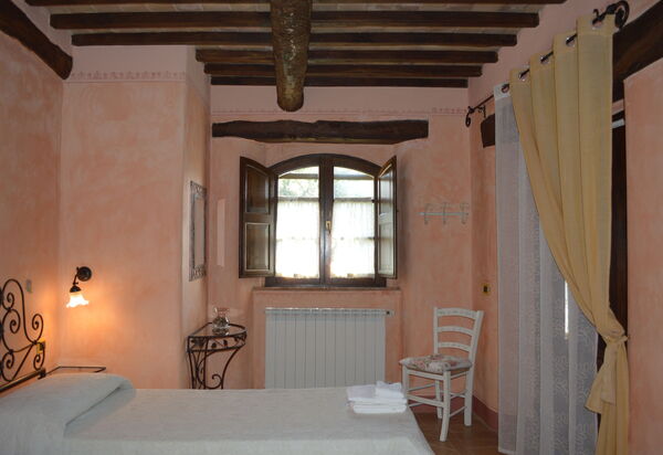 Agriturismo Bellavista, Private Pool, Val D'Orcia: Autumn, Bedroom, Spring, Summer