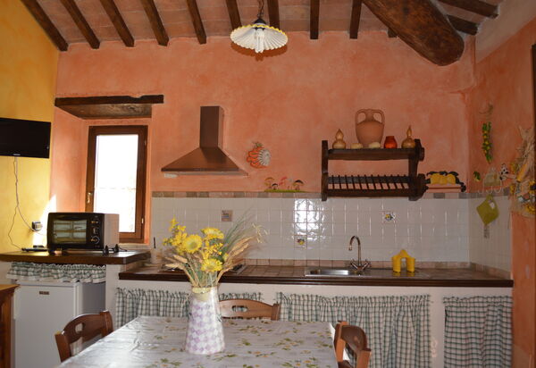Agriturismo Bellavista, Private Pool, Val D'Orcia: Autumn, Kitchen, Spring, Summer
