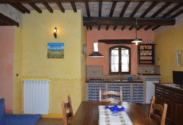 Agriturismo Bellavista, Private Pool, Val D'Orcia: Autumn, Kitchen, Spring, Summer