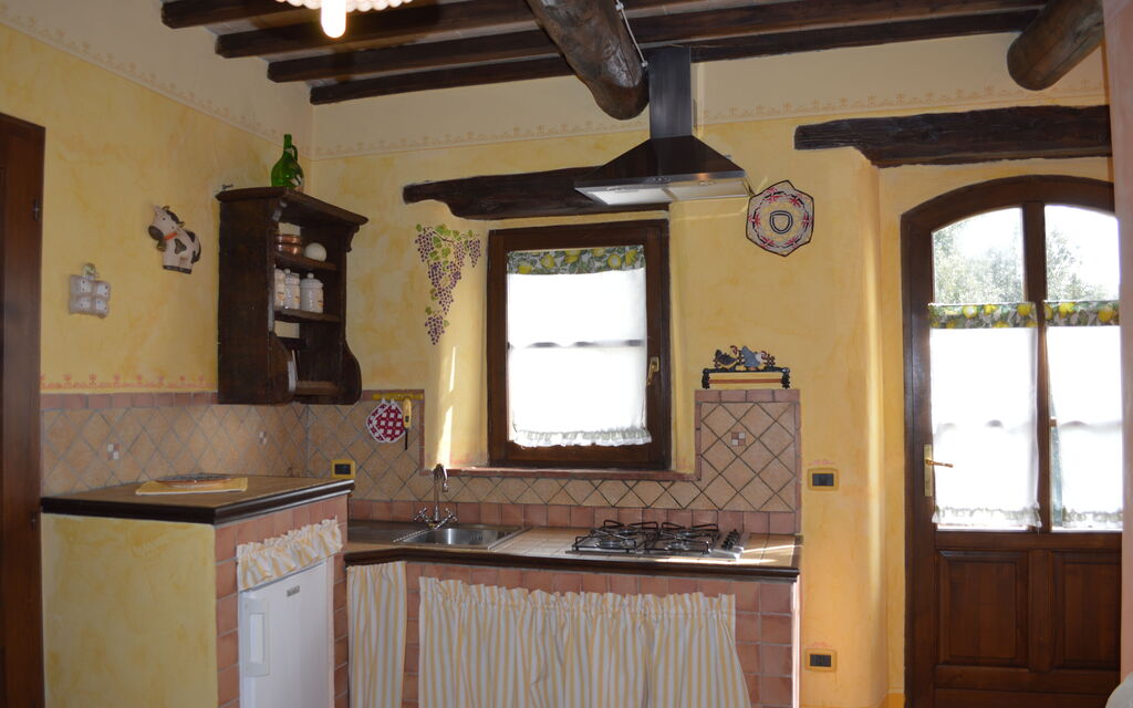Agriturismo Bellavista, Private Pool, Val D'Orcia: Autumn, Kitchen, Spring, Summer