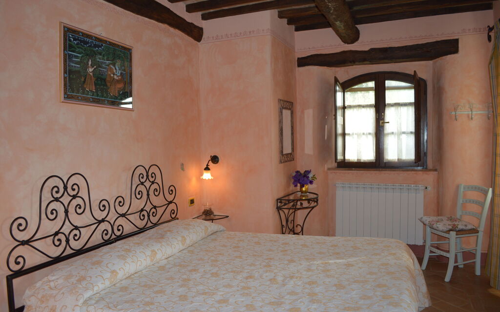 Agriturismo Bellavista, Private Pool, Val D'Orcia: Autumn, Bedroom, Spring, Summer