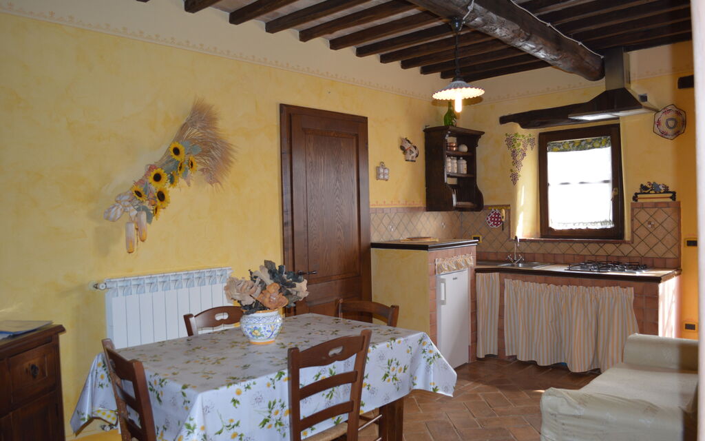 Agriturismo Bellavista, Private Pool, Val D'Orcia: Autumn, Kitchen, Spring, Summer