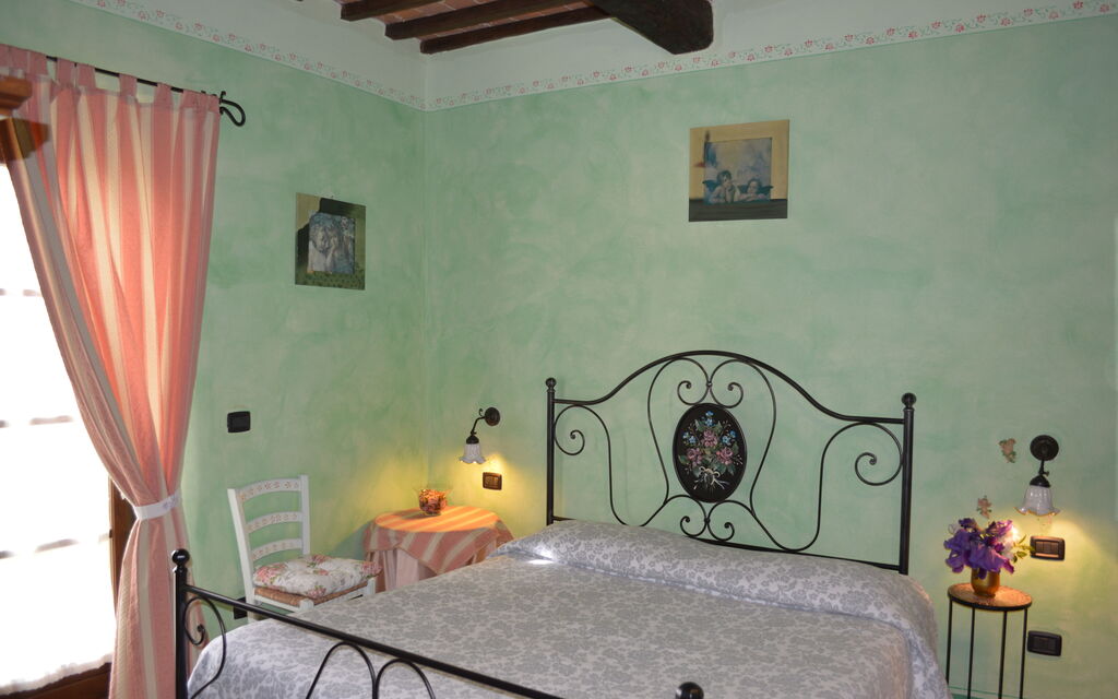 Agriturismo Bellavista, Private Pool, Val D'Orcia: Autumn, Bedroom, Spring, Summer