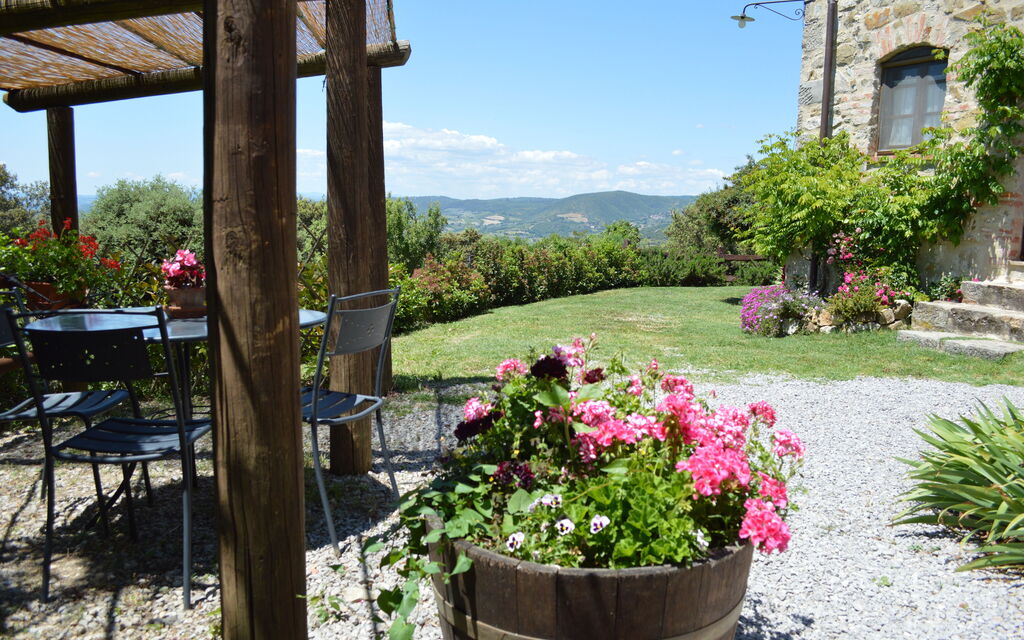Agriturismo Bellavista, Private Pool, Val D'Orcia: Autumn, Garden, Spring, Summer