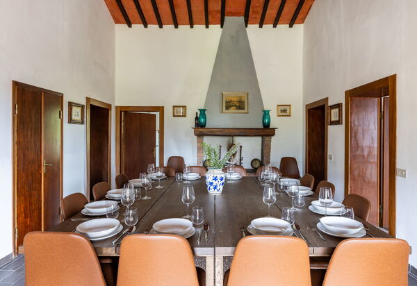 Podere le Lune with Pool, San Gimignano: Autumn, Dining Room, Spring, Summer