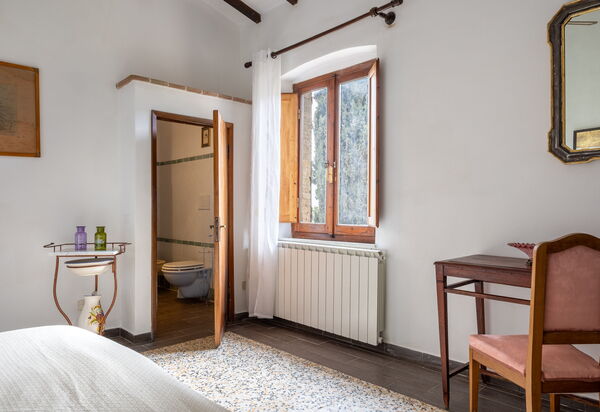 Podere le Lune with Pool, San Gimignano: Autumn, Bedroom, Spring, Summer