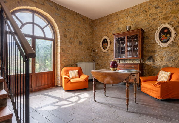 Podere le Lune with Pool, San Gimignano: Autumn, Living Room, Spring, Summer