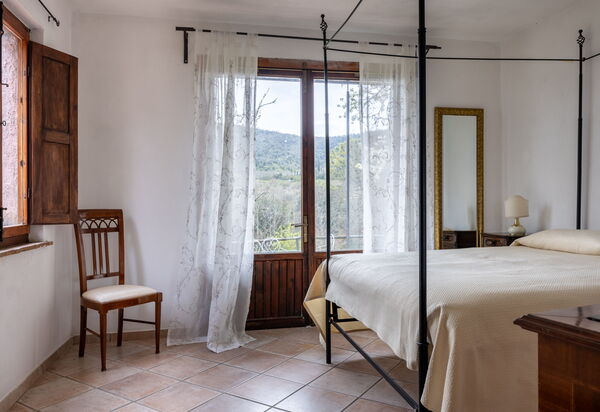 Podere le Lune with Pool, San Gimignano: Autumn, Bedroom, Spring, Summer