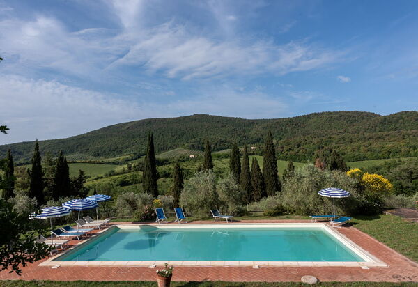 Podere le Lune with Pool, San Gimignano: Autumn, Pool, Spring, Summer