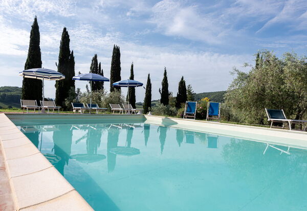 Podere le Lune with Pool, San Gimignano: Autumn, Pool, Spring, Summer