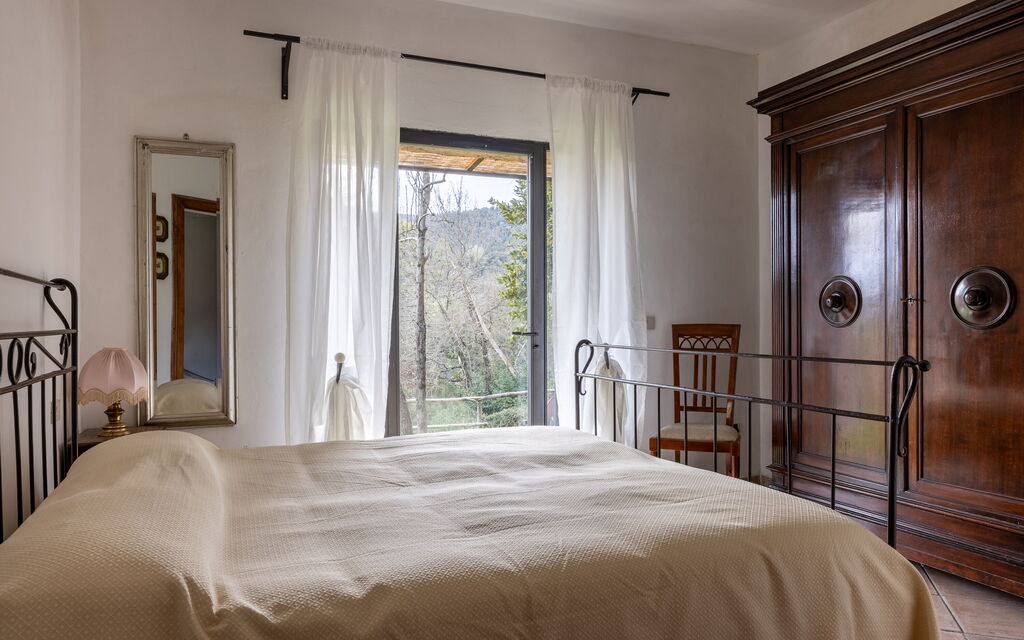 Podere le Lune with Pool, San Gimignano: Autunno, Camera da letto, Estate, Primavera