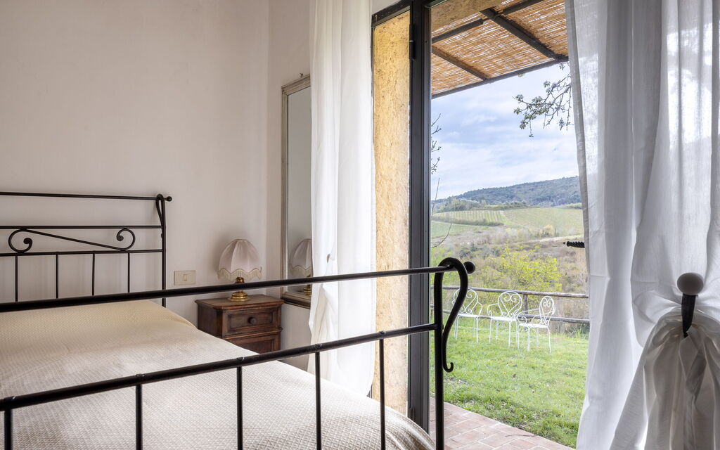 Podere le Lune with Pool, San Gimignano: Autunno, Camera da letto, Estate, Primavera