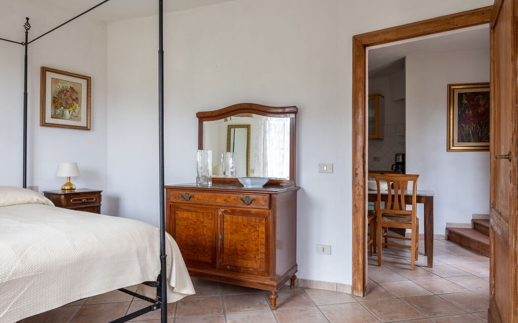 Podere le Lune with Pool, San Gimignano: Autunno, Camera da letto, Estate, Primavera