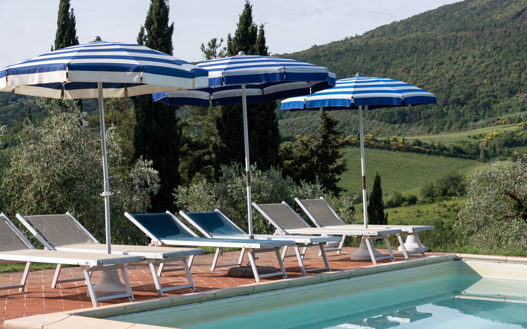 Podere le Lune with Pool, San Gimignano: Autunno, Estate, Piscina, Primavera