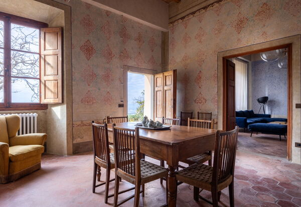 Villa Il Casalino, Florentine Hills with Pool: Autumn, Dining Room, Spring, Summer