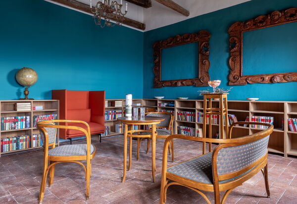 Villa Il Casalino, Florentine Hills with Pool: Autumn, Other Room, Spring, Summer