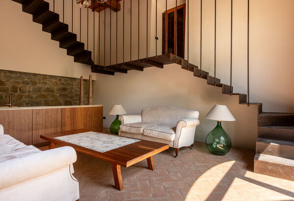 Villa Il Casalino, Florentine Hills with Pool: Autumn, Kitchen, Living Room, Spring, Summer