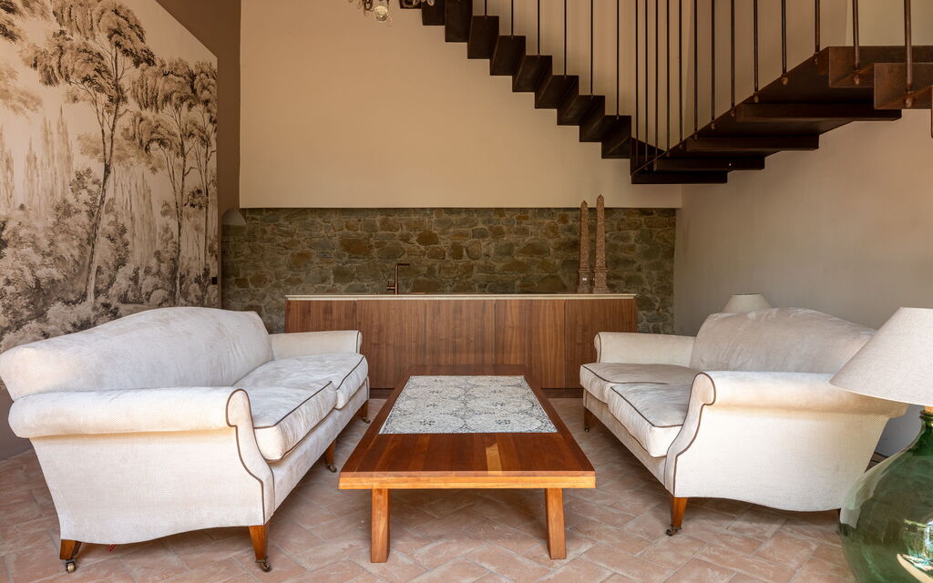 Villa Il Casalino, Florentine Hills with Pool: Autumn, Kitchen, Living Room, Spring, Summer