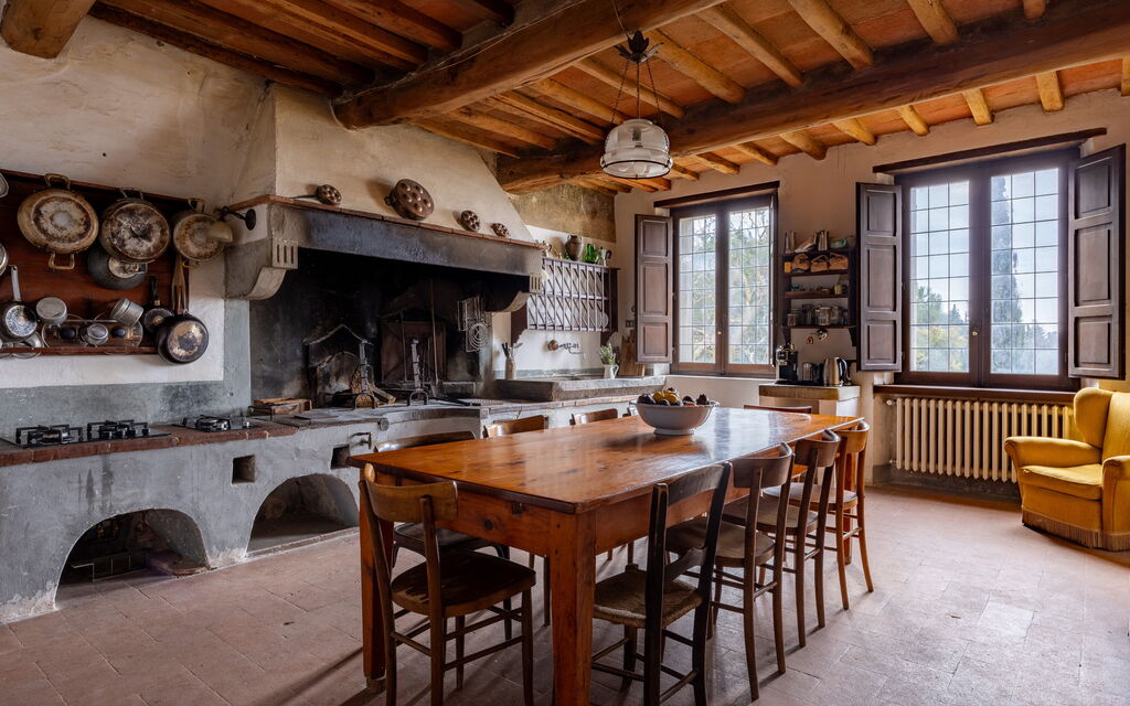 Villa Il Casalino, Florentine Hills with Pool: Autumn, Kitchen, Spring, Summer