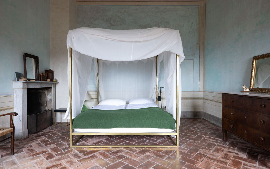 Villa Il Casalino, Florentine Hills with Pool: Autumn, Bedroom, Spring, Summer