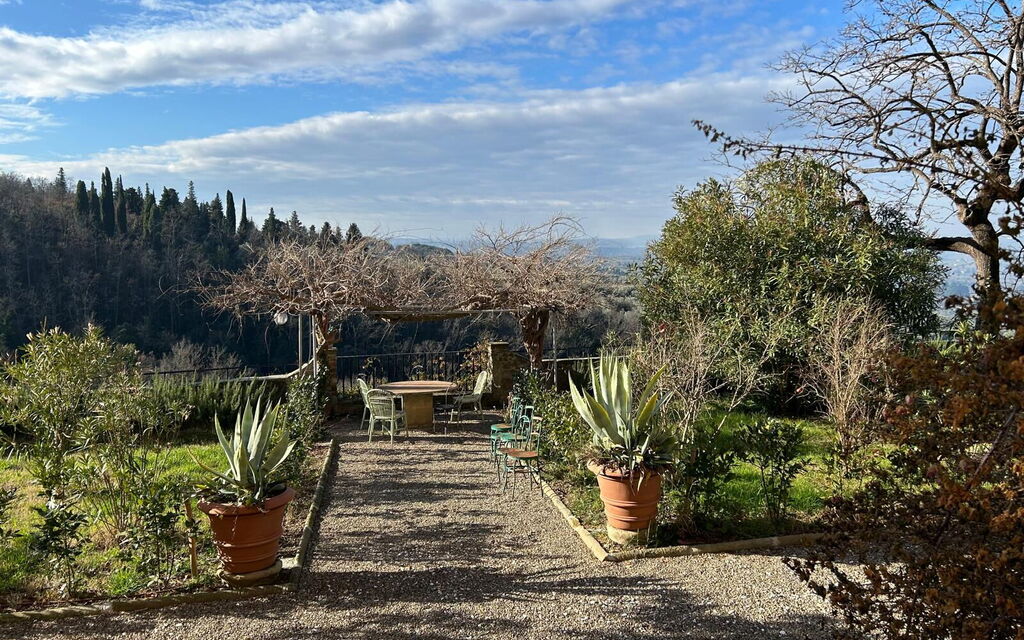 Villa Il Casalino, Florentine Hills with Pool: Autumn, Garden, Spring, Summer