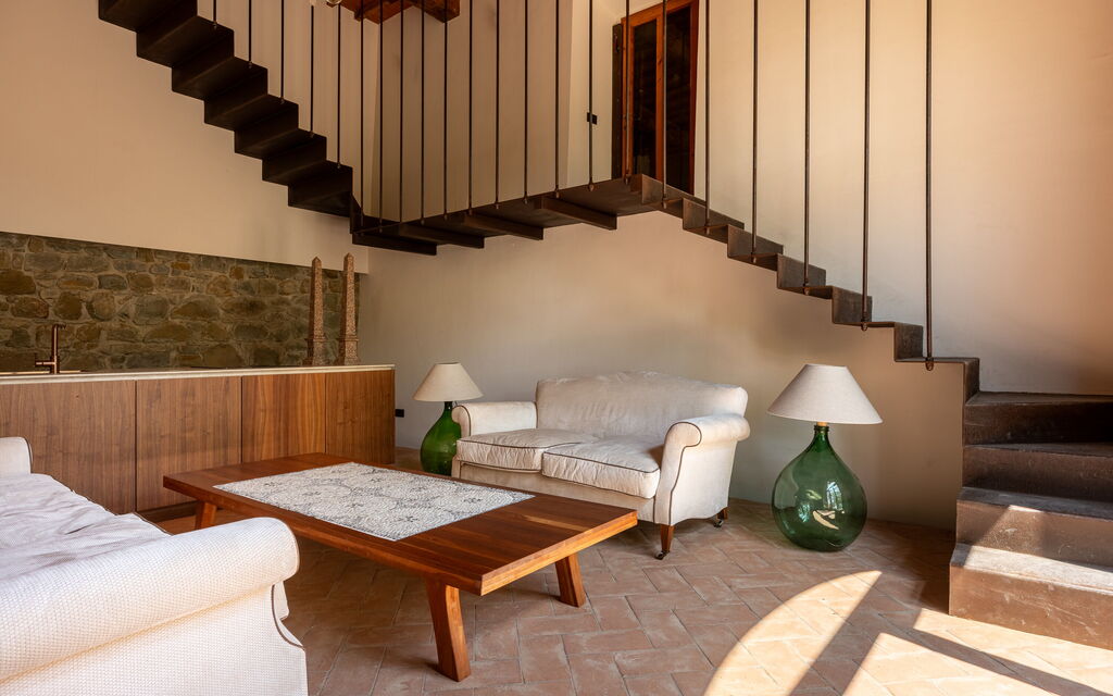 Villa Il Casalino, Florentine Hills with Pool: Autumn, Kitchen, Living Room, Spring, Summer