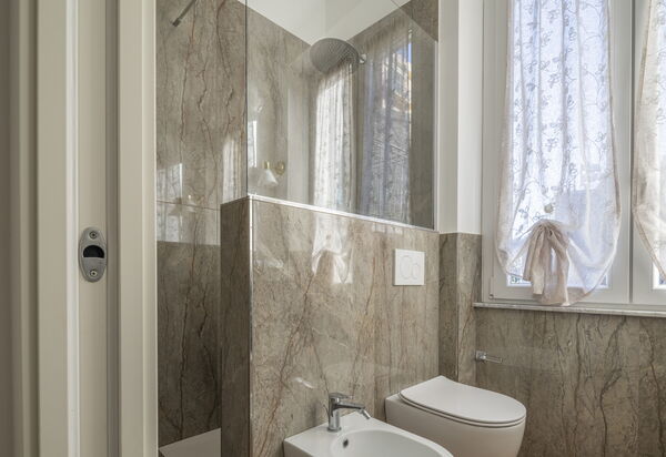 La Casa di Martina, Amazing Seaview: Autunno, Bagno, Estate, Primavera