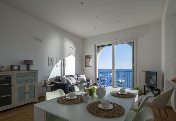 La Casa di Martina, Amazing Seaview: Autunno, Estate, Primavera, Soggiorno