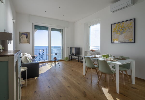 La Casa di Martina, Amazing Seaview: Autunno, Estate, Primavera, Soggiorno