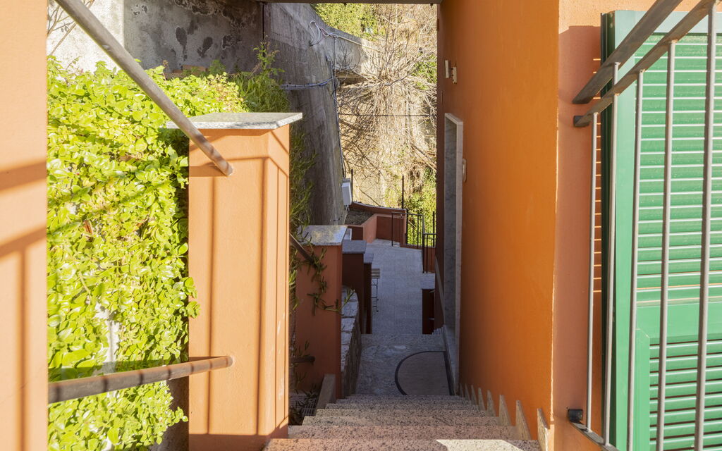 La Casa di Martina, Amazing Seaview: Autumn, Building Exterior, Spring, Summer